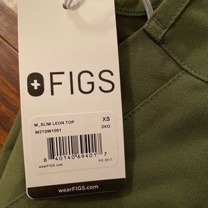 Figs XS Dark Olive scrub top